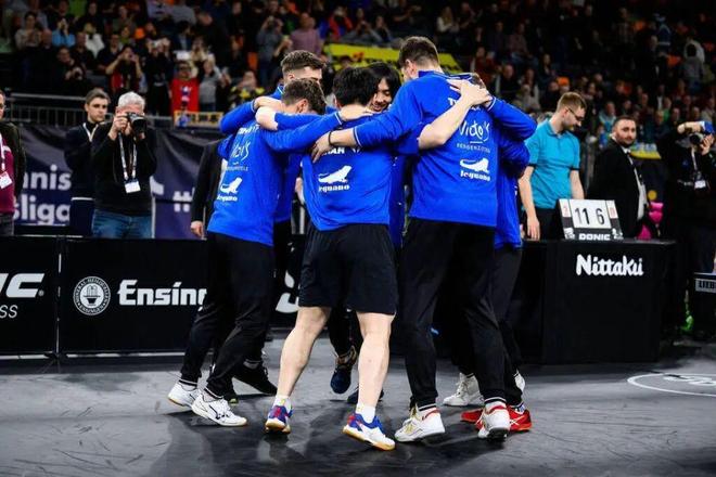 冲刺阶段亚特兰大调整名单以备德国杯风云突变孟菲斯灰熊今夜完成体检，拜仁慕尼黑强势反弹备战荷甲瞬间刷屏的简单介绍